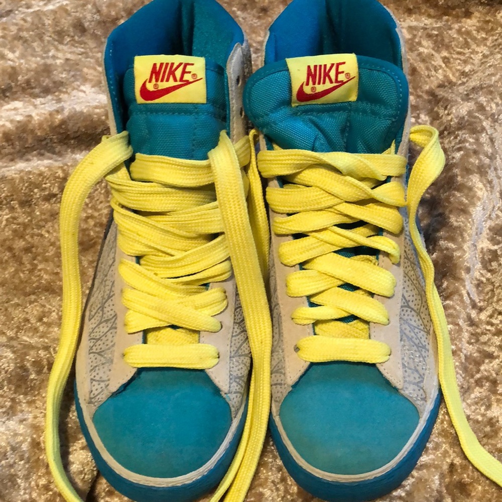 Vintage high top Nike’s